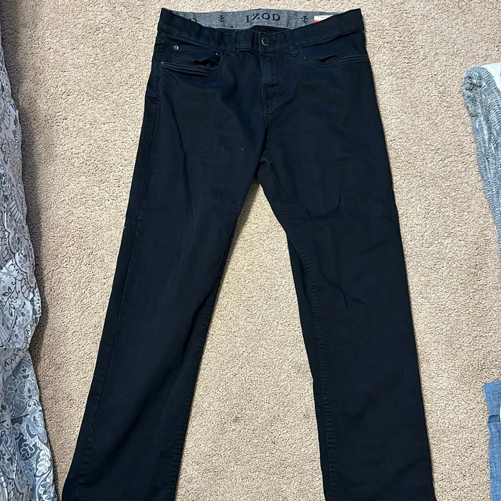 34 x 30 men’s IZOD pants.